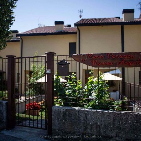 נורצ'יה Casa Vacanze Nonna Angela מראה חיצוני תמונה