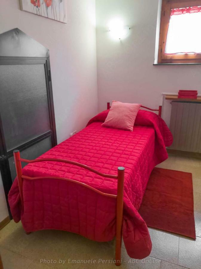 נורצ'יה Casa Vacanze Nonna Angela מראה חיצוני תמונה